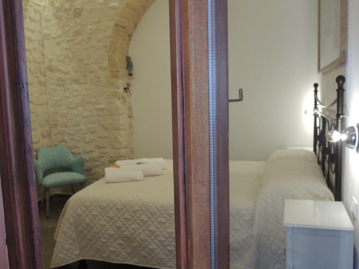 Picchio&Pinocchio Guest House Sulmona Exterior foto